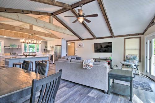 Gilbert House with Outdoor Oasis on Lake Murray - image 10