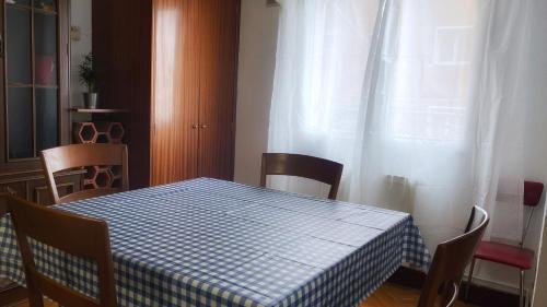  Apartamento 2 habitaciones cerca del centro y WIFI in Bilbao