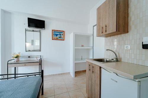 Marousi Rooms 1