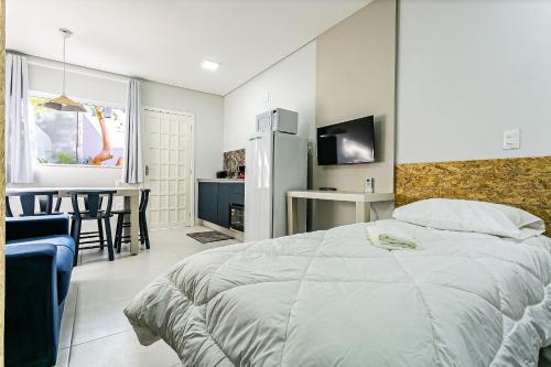 Aptos e Studios de frente para a Lagoa da Conceicao SDR