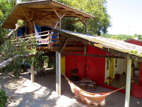 Casa Estilosa e Rústica com Vista para o Pôr do Sol da Ilha do Mel!