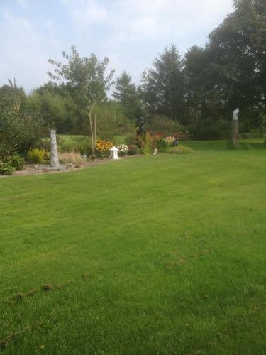 Give Bed & Breakfast - image 6