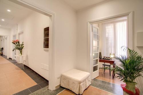 Roma In Una Stanza Guesthouse - image 14