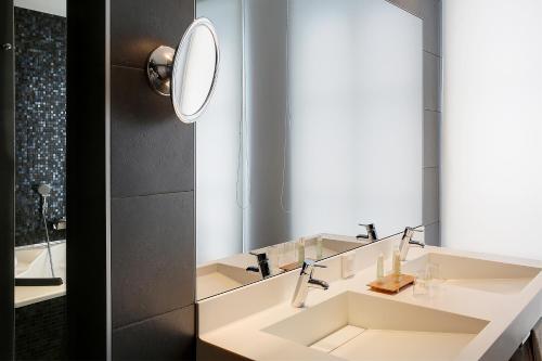 Best Western Premier de La Poste & Spa - image 9