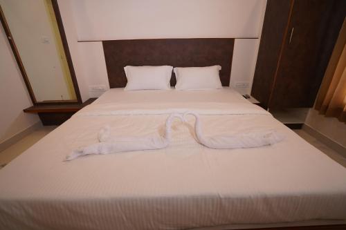 DC comforts, Chikmagalur (zdjęcie 3)