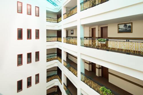 라달랏 호텔 (Ladalat Hotel) 실제 이용후기 및 할인 특가 라달랏 호텔 (Ladalat Hotel) 실제 이용후기 및 할인 특가