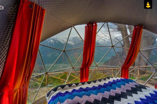 View, LivingStone Snow Region Campsite in Manali