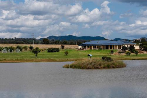 'Orana Grove' Reset at a Mudgee Vineyard Getaway