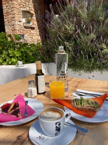 Étterem, Hostal Illes Pitiuses in Formentera