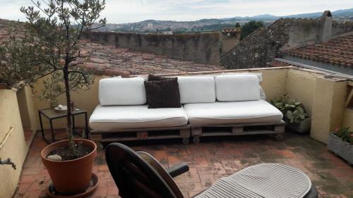 BAIX EMPORDÀ. Increíble casa en pueblo medieval