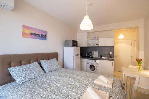 Sunny Dream Apartments Room Type - Studio Apartment