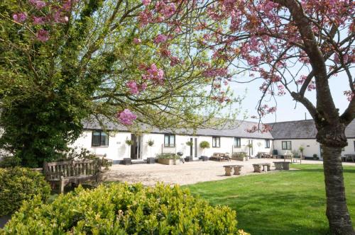 Stable Cottage, Whitebridge Farm - Apartment - Shaftesbury