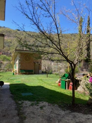 Casa Rural El Edén del Ungría (Casa Rural El Eden del Ungria) in 阿坦桑