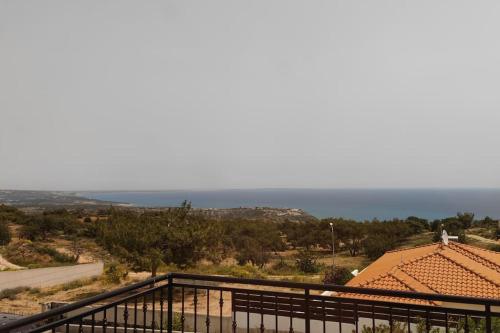 Thalassa Villa - image 3