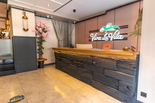 Viva La Vita Hotel - image 6