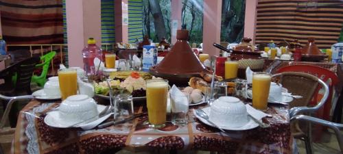 Restorāns, Auberge Toubkal Amsouzart Aitst Idar in Amsouzart