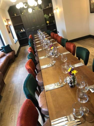 غرفة الاجتماعات/الاحتفالات, The Chequers Inn in ويلوان جاردن سيتي