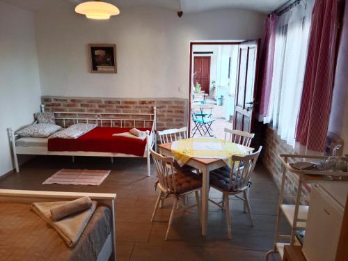 Quadruple Room with Bathroom