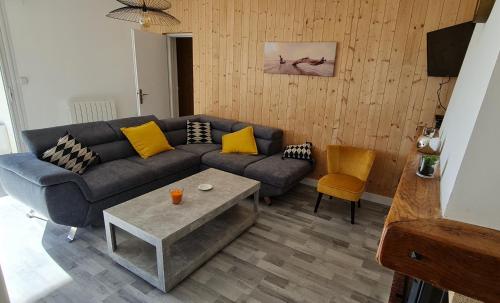 Appartement Le Mauriac Véranda plein sud 6 personnes - Location saisonnière - Libourne