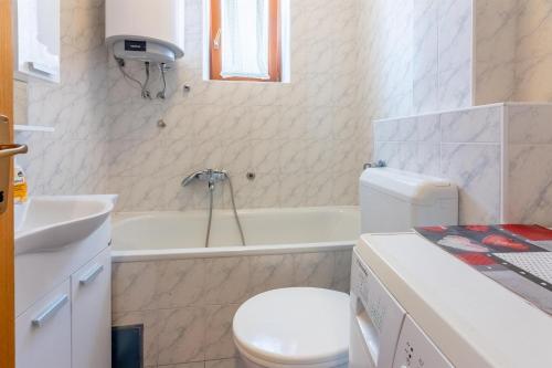 Apartment Besima - image 13