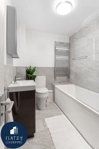 FLATZY - Quiet Sefton Park Luxury Apartment, Liverpool (photo 4)