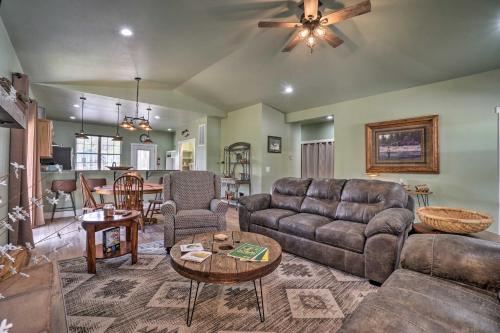 Modern Retreat with Deck Walk to White River! in Cotter, USA