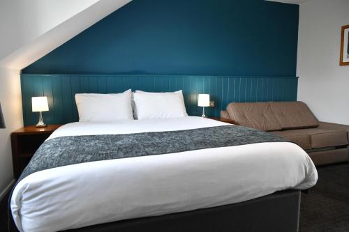 1 double bed