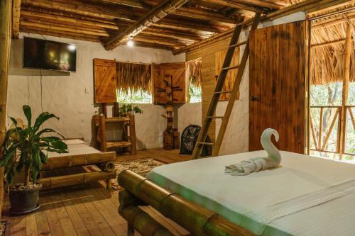 Hotel Cabañas Club Sierra Limón (Hotel Cabanas Club Sierra Limon) in Калабазо