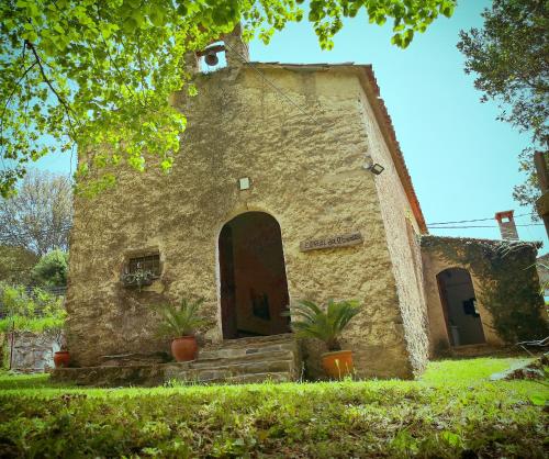 El pati de l'ermita gîte à louer Montseny