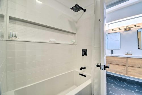 Pool, Spa and Putting Green Fountain Hills Home!