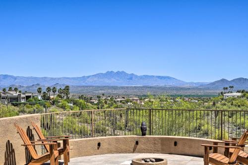 Pool, Spa and Putting Green Fountain Hills Home!