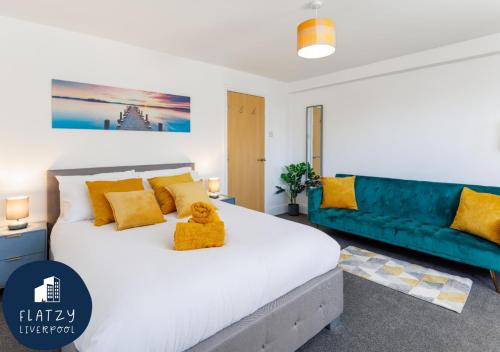 FLATZY - Modern Apartment Close to Football Stadiums, Ливерпуль