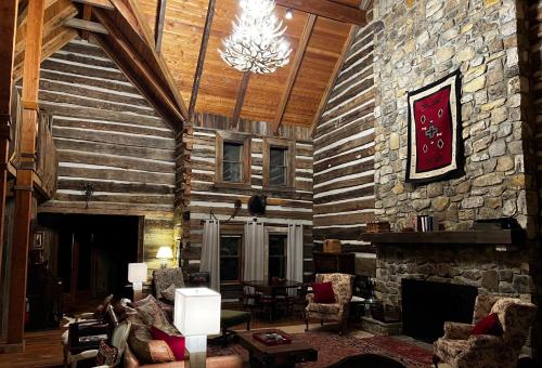 Altamont Lodge