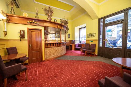 Old Prague Hotel – Prague, NY