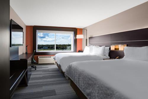 Holiday Inn Express & Suites Sanford - Lake Mary, an IHG Hotel