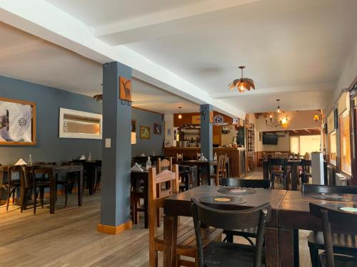 ห้องอาหาร, Complejo Base 41 in เซโร กาเตดราล