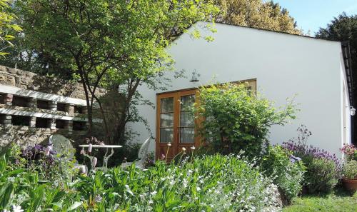 Exterior view, Hadrian's Barn in Ponteland South with Heddon