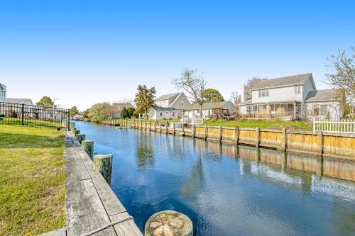 Dockside Daydreamin' in Nyugat-Ocean City