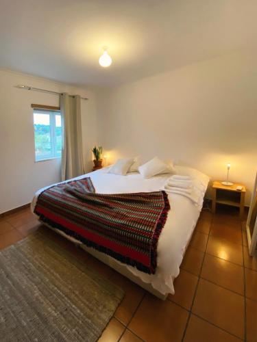 2 bedrooms, 3 beds