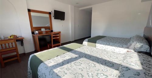 2 double beds