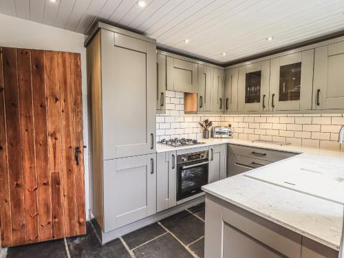 Tanner Croft Cottage Ambleside - image 3