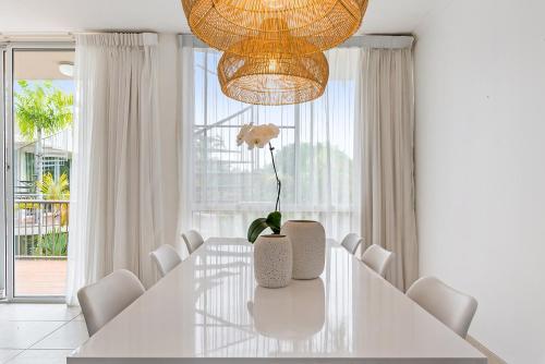 Penthouse with Private Roof top terrace- NOOSA, Noosa Heads (foto 7)