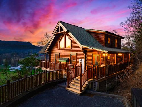 Sunset Cabin, Smokies View, Theater, Arcade, HotTub