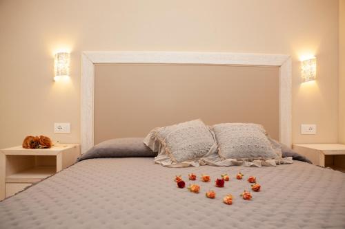 Double Room image 10