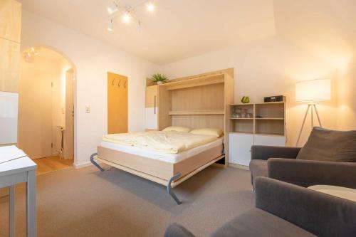 Apartment with Terrace image 6