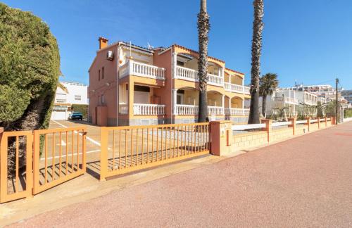 Apartment with Terrace image 8