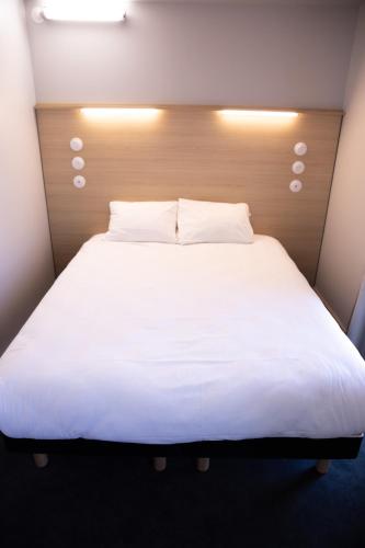 The People Hostel