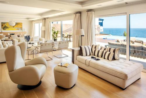 kawasan lounge/TV kongsi, SERENITY by Buenavilla in Costa Calero