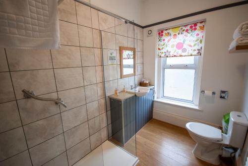 Deluxe Double Room with Shower