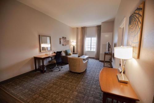 Staybridge Suites Baton Rouge-University At Southgate